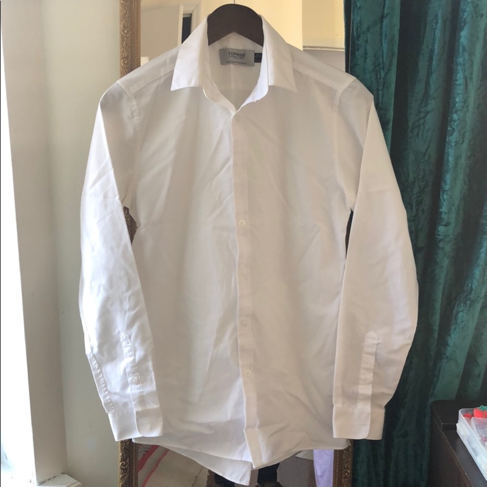 White dress shirt